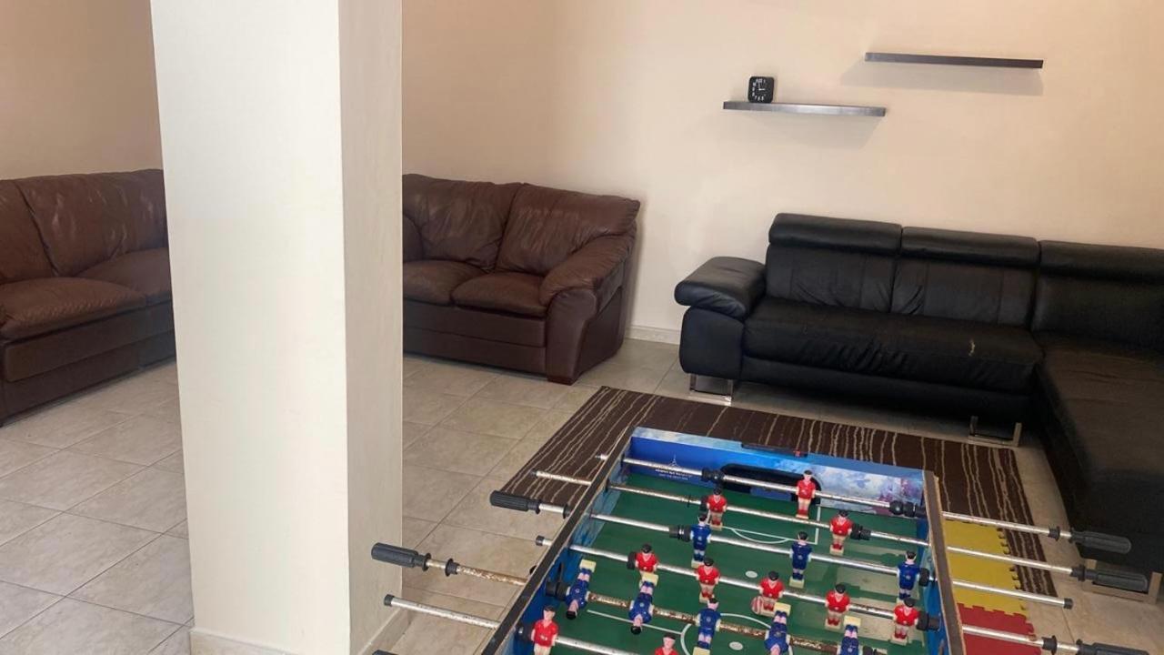 Amazing Front Line Villa In Coral Bay Пея Екстериор снимка